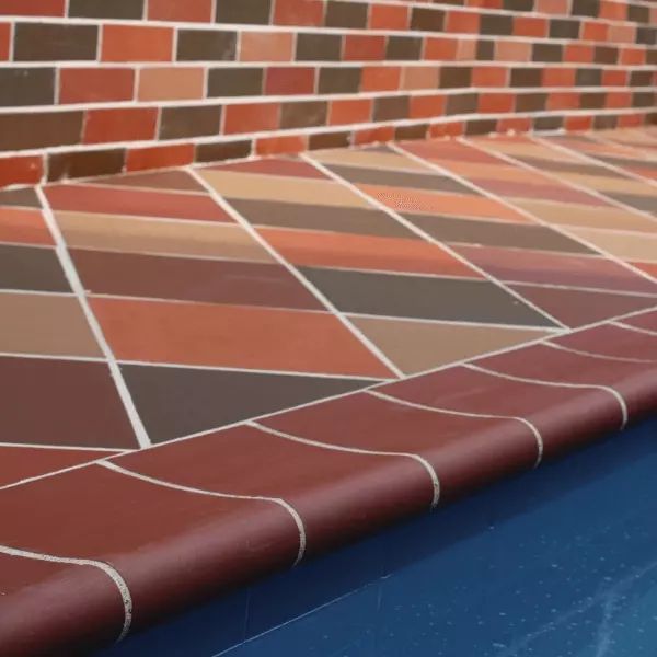Borde Piscina 20x20 Casa Blanca